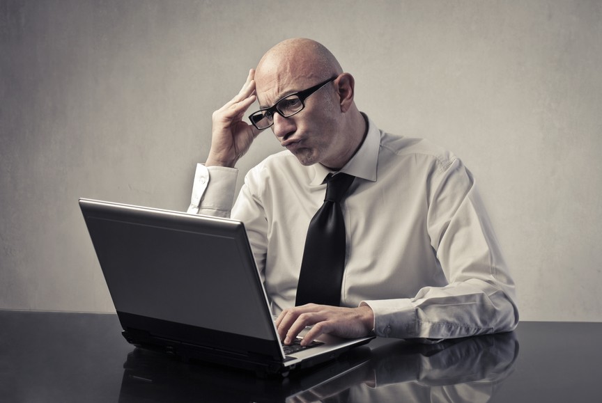 Jak napisać email biznesowy? Konstrukcja, styl, produktywność