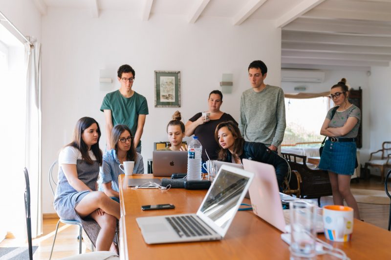 Marketer uczy się całe życie: najlepsze darmowe kursy online z digital marketingu
